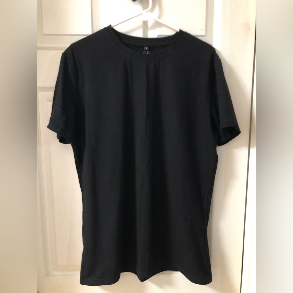New Black Ever Forward Tee Size Medium